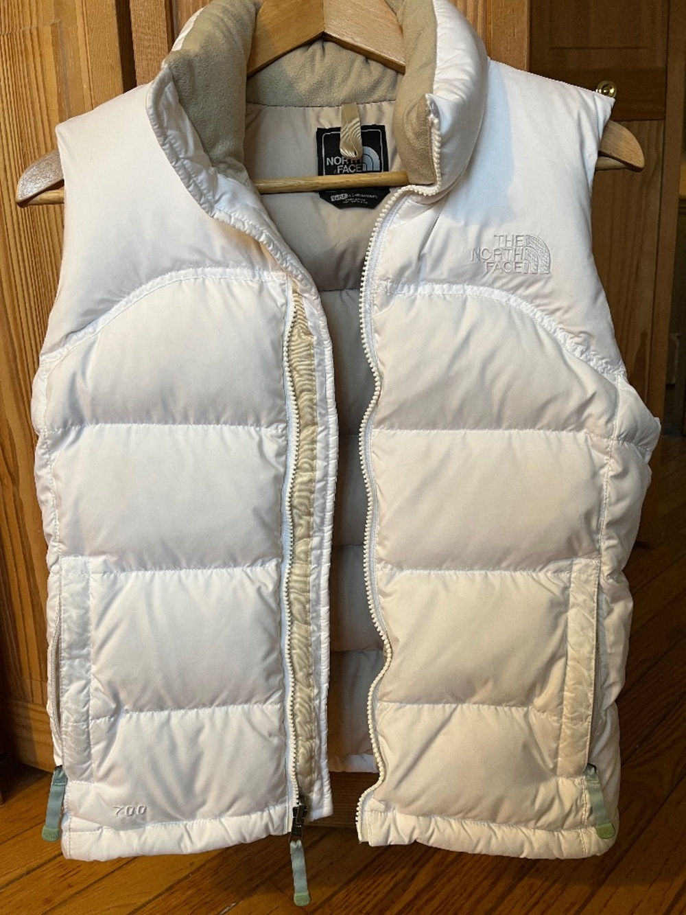 North Face Womens XS White Down Puffer Vest - Like New